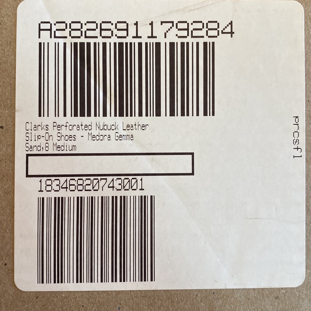 Nib Pair Of Clarks Perforated Nubuck Leather Shoe… - image 7